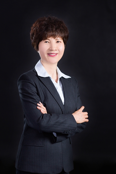 渭城中學名師輯錄之康美玲