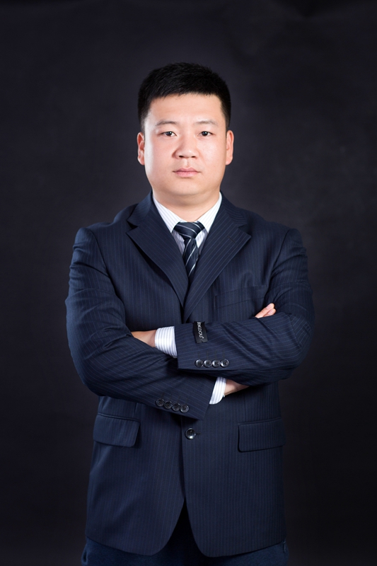 渭城中學優秀教職工劉晨